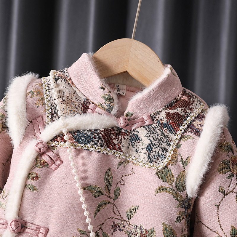 Inverno Neonate Intratteniment - Baby Clothing Embroidery recensione e prezzo